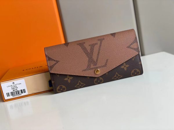 LV Sarah Wallet