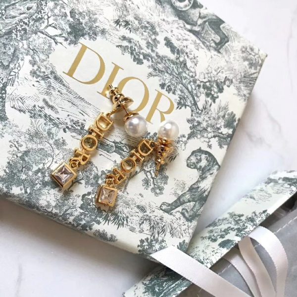 Best Quality Earring DR 021