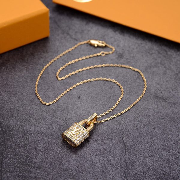 Best Quality Necklace LV 025