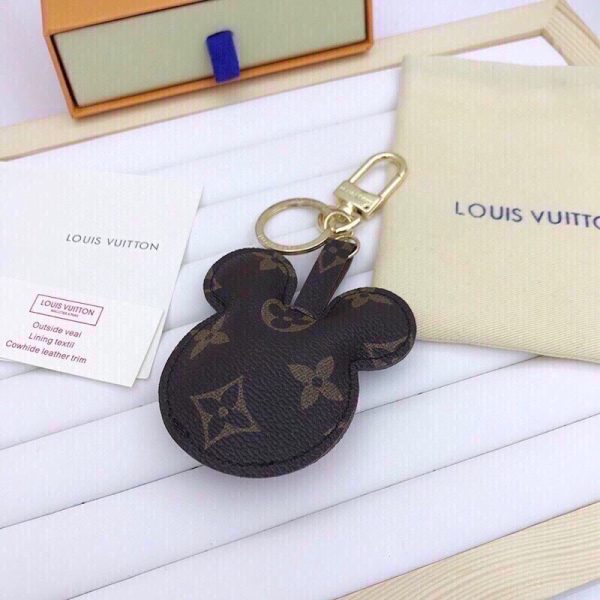 Best Quality Keychains LV 055