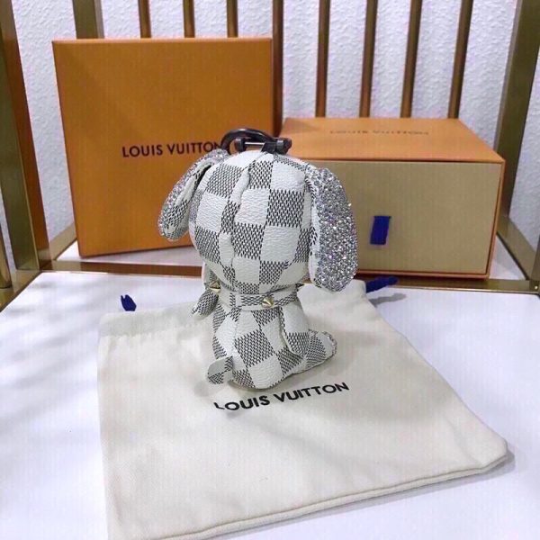 Best Quality Keychains LV 045