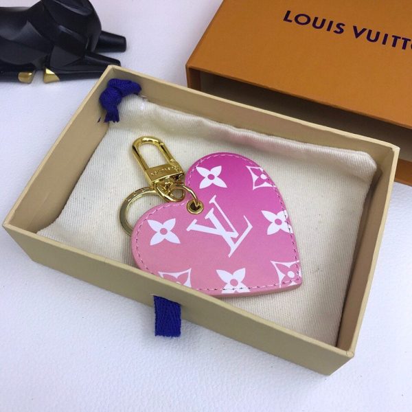 Best Quality Keychains LV 010