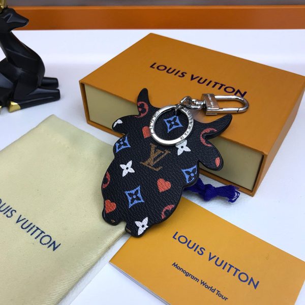 Best Quality Keychains LV 082