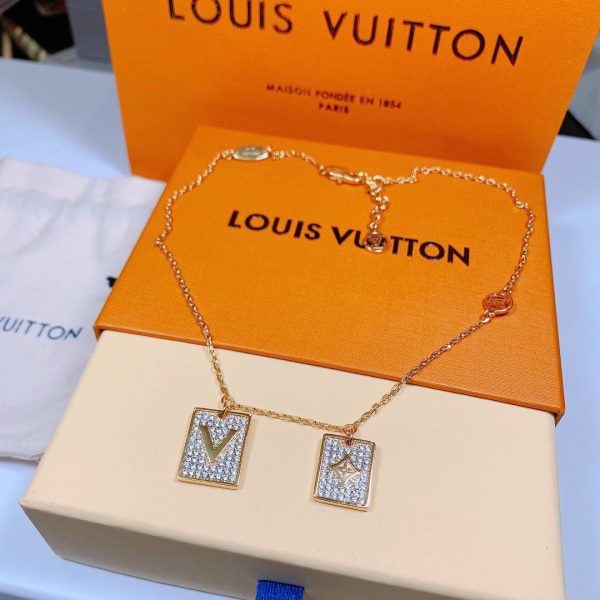 Best Quality Necklace LV 018