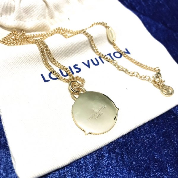 Best Quality Necklace LV 026