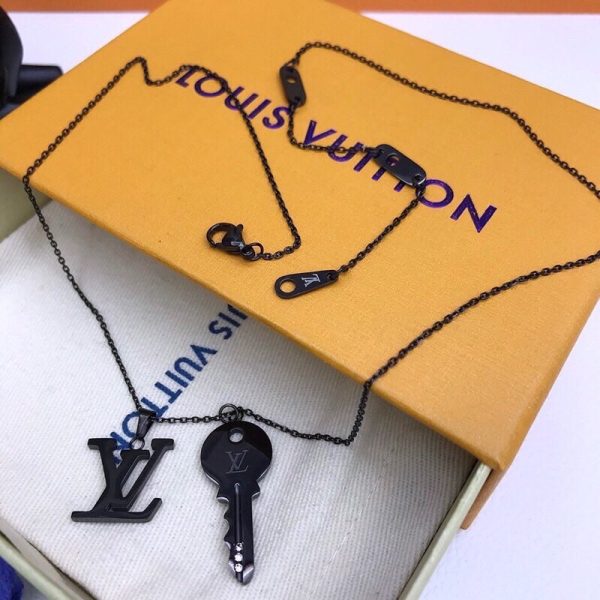 Best Quality Necklace LV 020