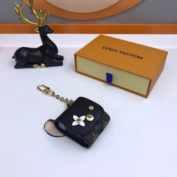 Best Quality Keychains LV 043