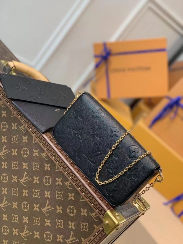 LV Félicie Pochette M80679