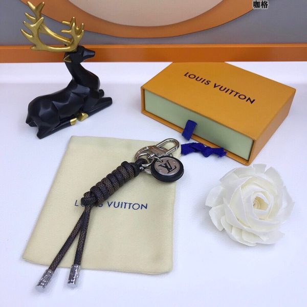 Best Quality Keychains LV 071