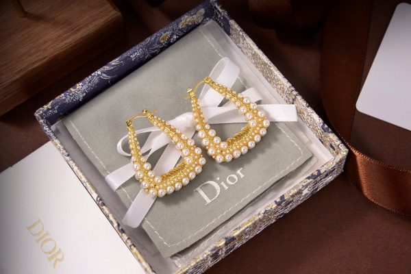 Best Quality Earring DR 056