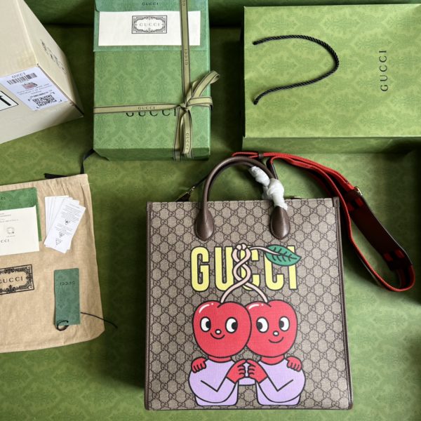 GG cherry print medium tote