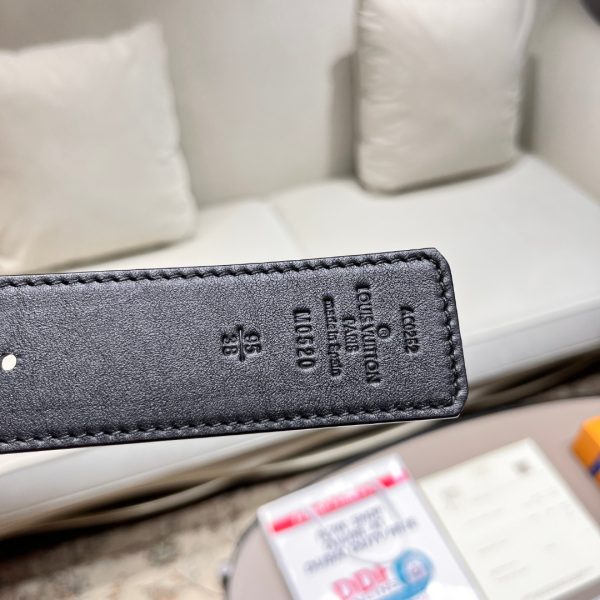 LV Damier Graphite