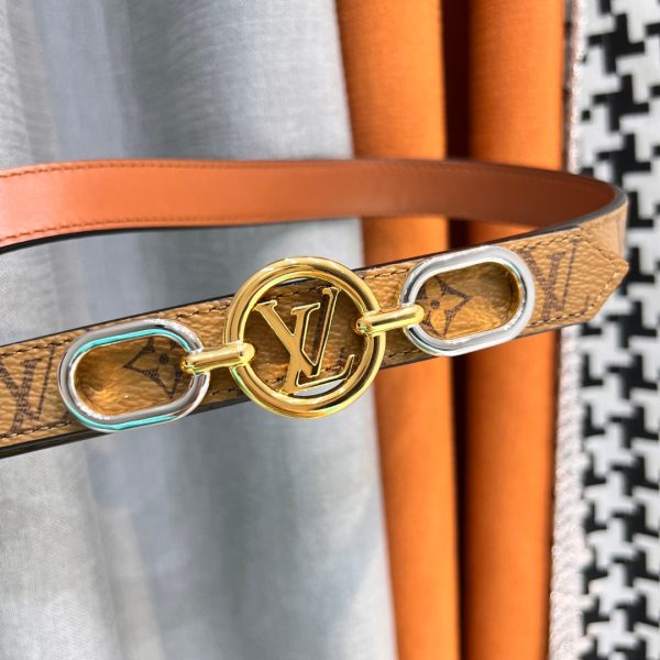 LV Diamond Plug Outlet