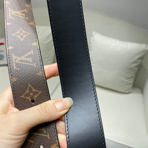 LV MONOGRAM