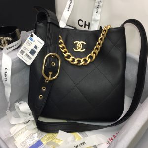 CN 22 LARGE HANDBAG