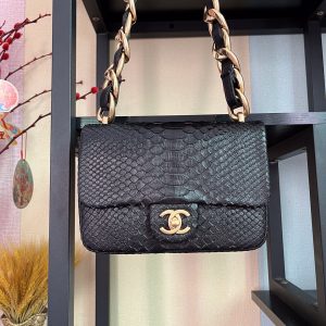 BOLSA CN 2.55 PYTHON FLAP BAG