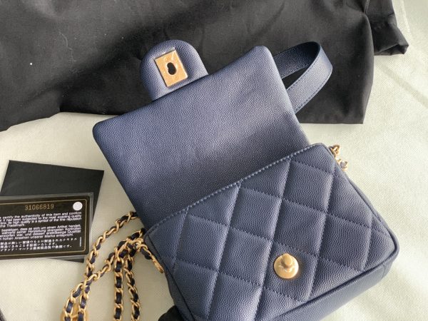 MINI CLASSIC FLAP BAG