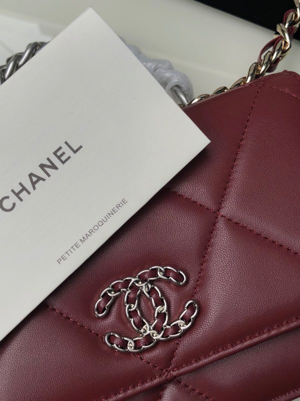 Chanl 19 WALLET ON CHAIN