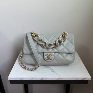 SMALL CLASSIC FLAP BAG