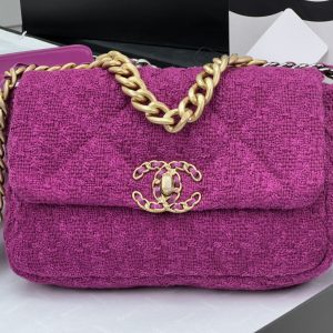 CN 19 HANDBAG