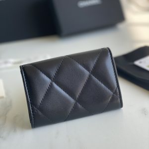 Chanl 19 FLAP CARD HOLDER