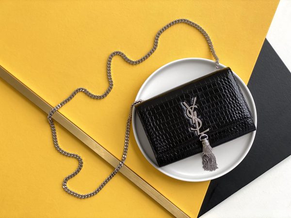 KATE SMALL CHAIN BAG WITH TASSEL IN CROCODILE-EMBOSSED SHINY LEATHER