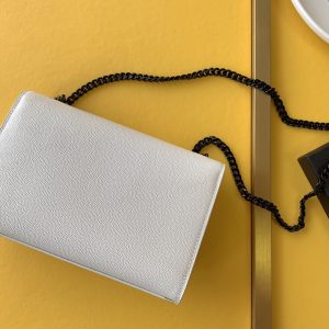 KATE SMALL CHAIN BAG IN GRAIN DE POUDRE EMBOSSED LEATHER