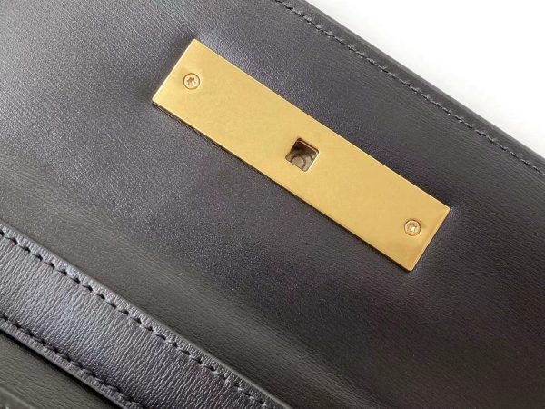 MANHATTAN SHOULDER BAG IN BOX SL LEATHER