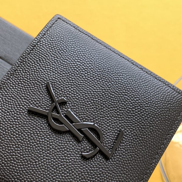 CASSANDRE EAST/WEST WALLET IN GRAIN DE POUDRE EMBOSSED LEATHER