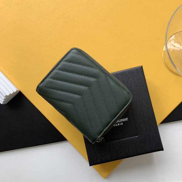 CASSANDRE MATELASSÉ COMPACT ZIP AROUND WALLET IN GRAIN DE POUDRE EMBOSSED LEATHER