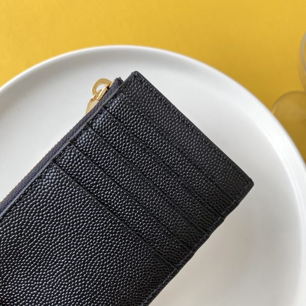 CASSANDRE MATELASSÉ ZIPPED FRAGMENTS CARD CASE IN GRAIN DE POUDRE EMBOSSED LEATHER