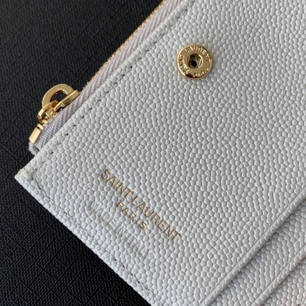 CASSANDRE MATELASSÉ FLAP CARD CASE IN GRAIN DE POUDRE EMBOSSED LEATHER