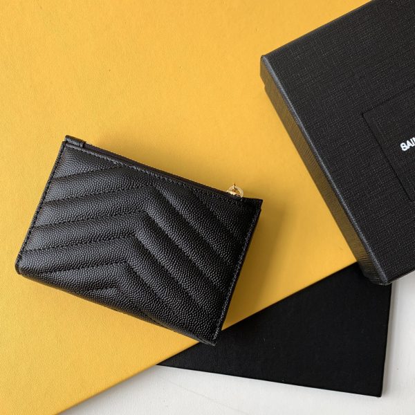 CASSANDRE MATELASSÉ ZIPPED FRAGMENTS CARD CASE IN GRAIN DE POUDRE EMBOSSED LEATHER