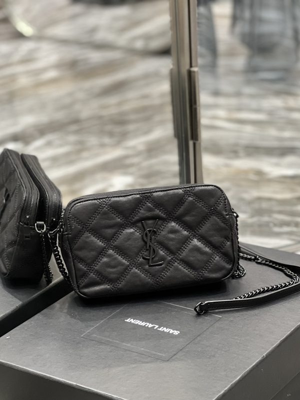 SL BECKY double-zip pouch in quilted lambskin