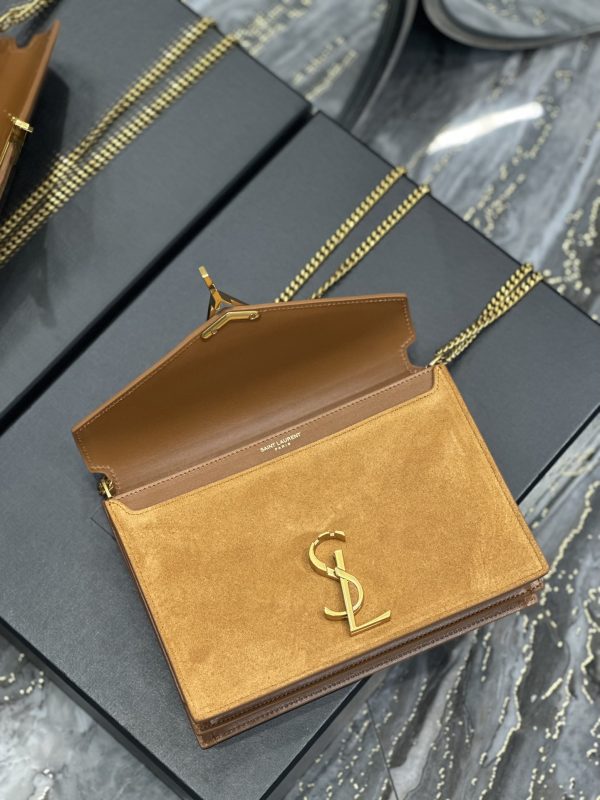 CASSANDRA MEDIUM CHAIN BAG IN MATTE PYTHON