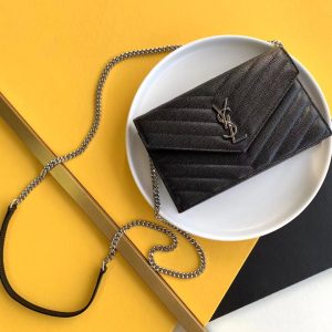 CASSANDRE MATELASSE NEVEROPE CHAIN BAG