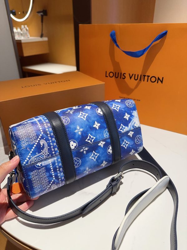 Laveszi Luxury Bags LV 898