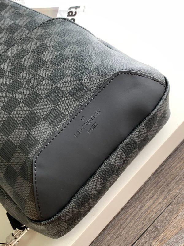 Laveszi Luxury Bags LV 570