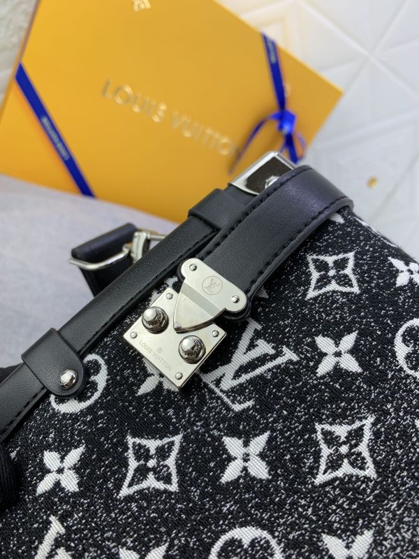 Laveszi Luxury Bags LV 584