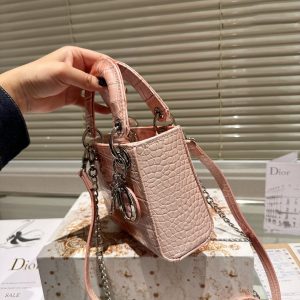 Laveszi Luxury Bags CD 370