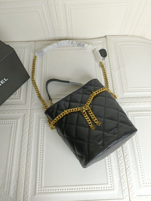 Laveszi Luxury Bags CN 437