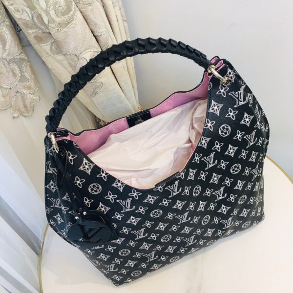 Laveszi Luxury Bags LV 596