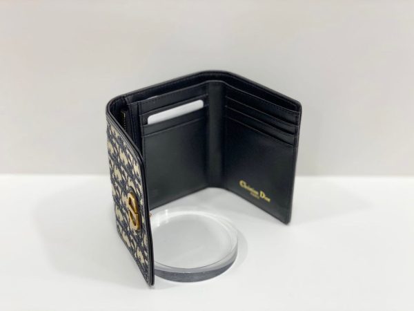 Laveszi Luxury Wallet CD 001