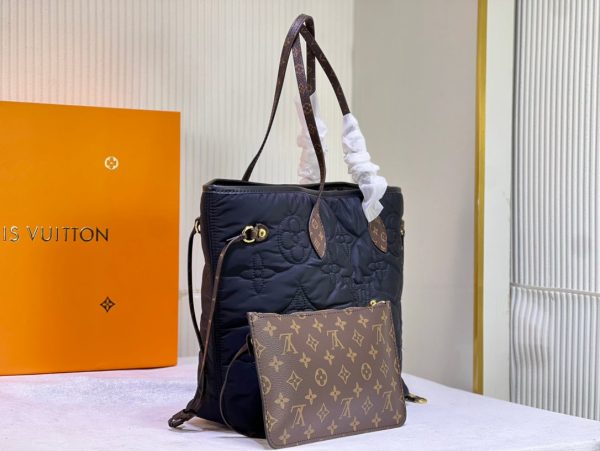 Laveszi Luxury Bags LV 623