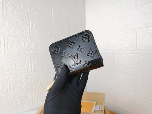 Laveszi Luxury Wallet LV 122