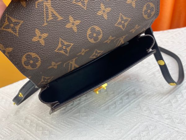 Laveszi Luxury Bags LV 576