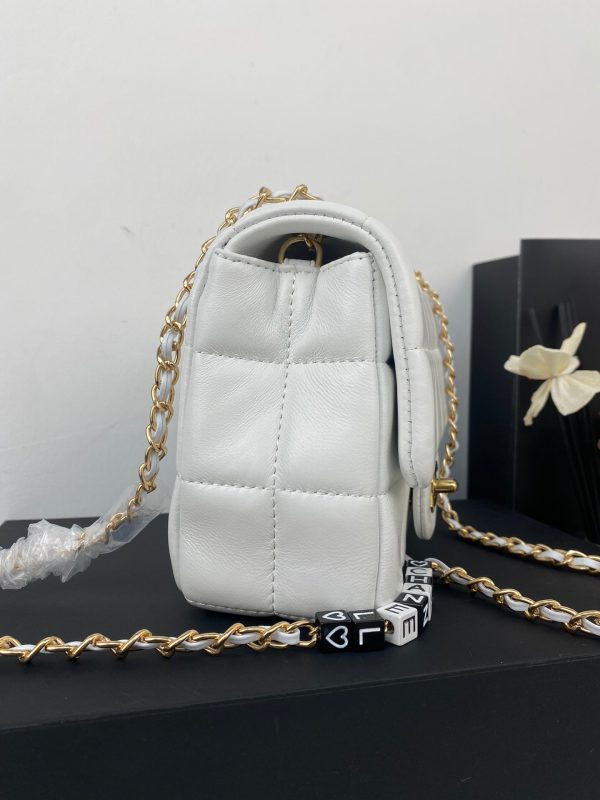 Laveszi Luxury Bags CN 425