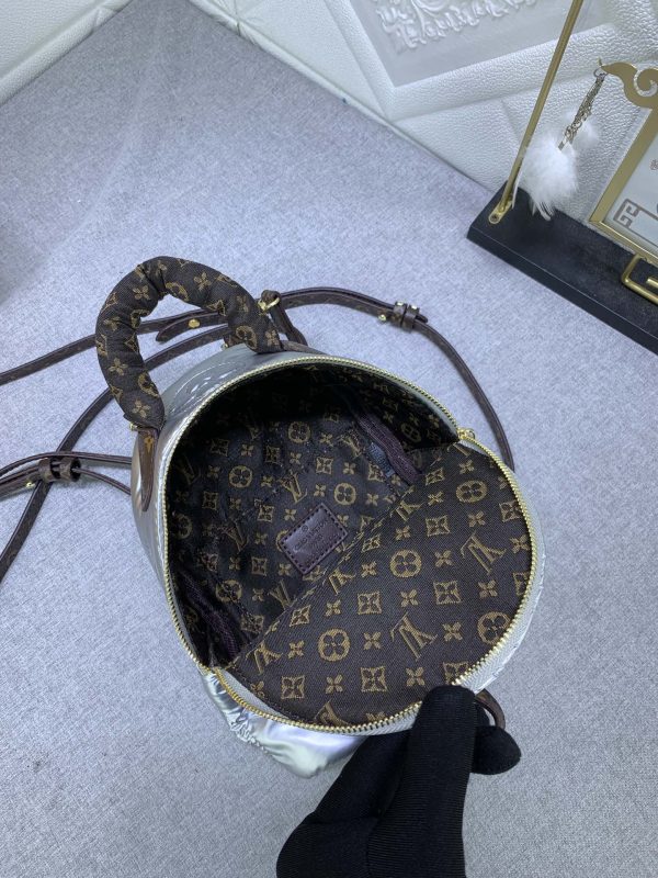 Laveszi Luxury Bags LV 640