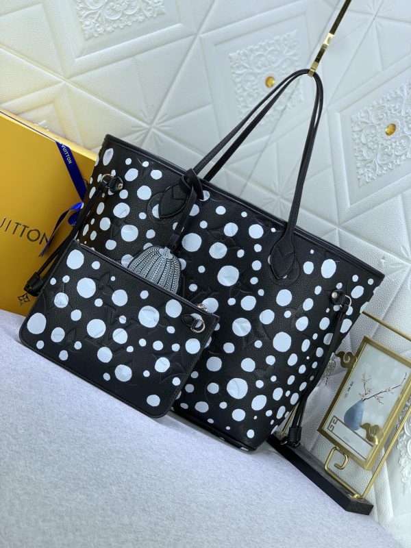 Laveszi Luxury Bags LV 653