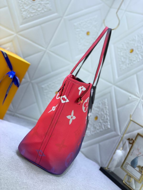 Laveszi Luxury Bags LV 649